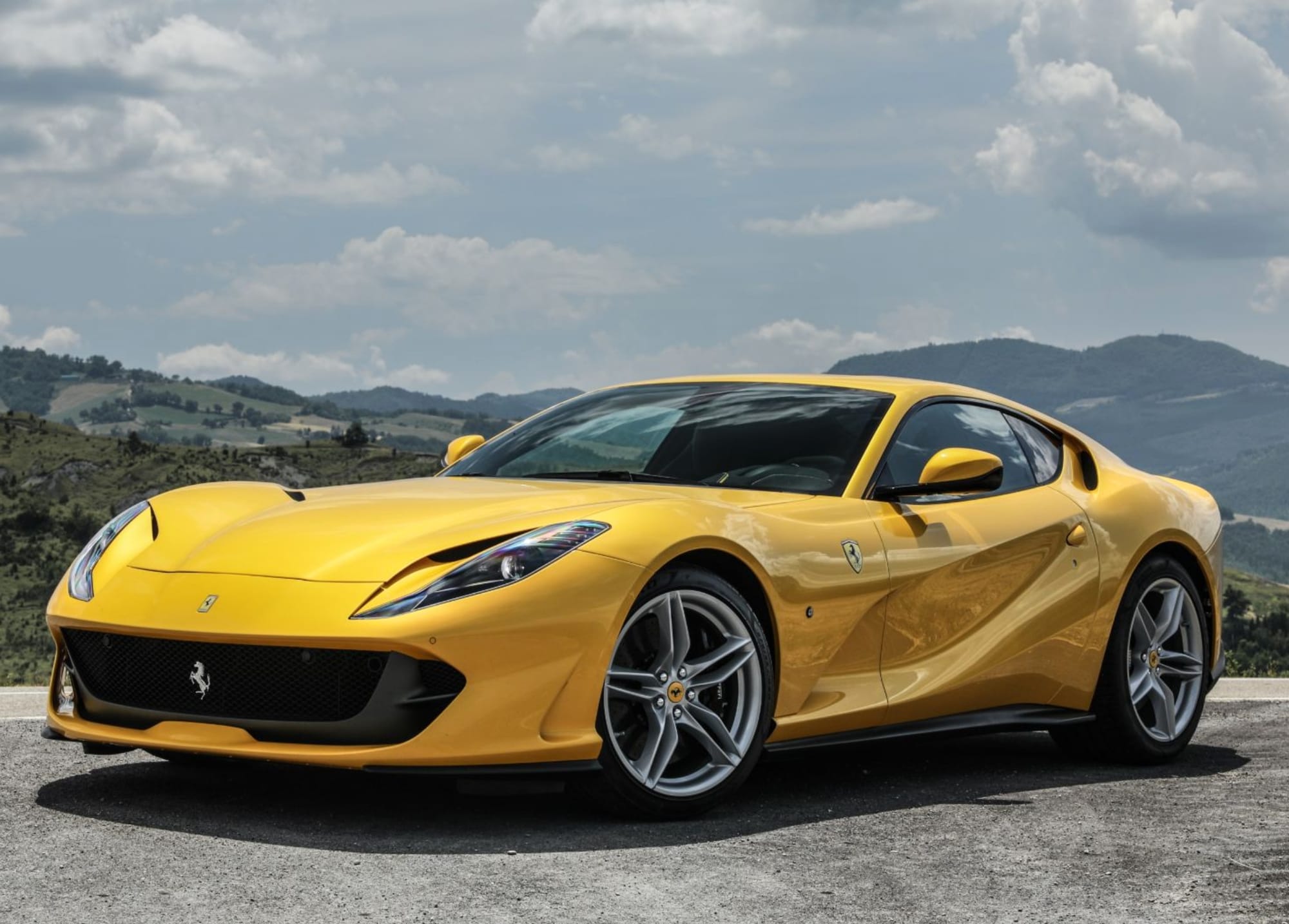 Ferrari 812 Superfast/GTS tuning parts
