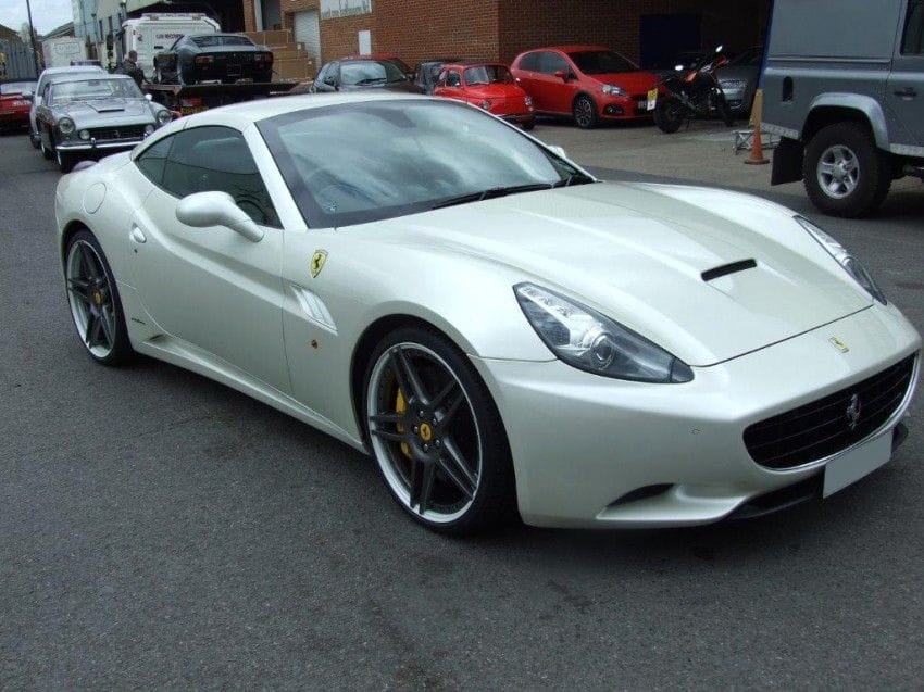A beautiful California in Bianco Fiji colour match with Novitec NF3 wheels